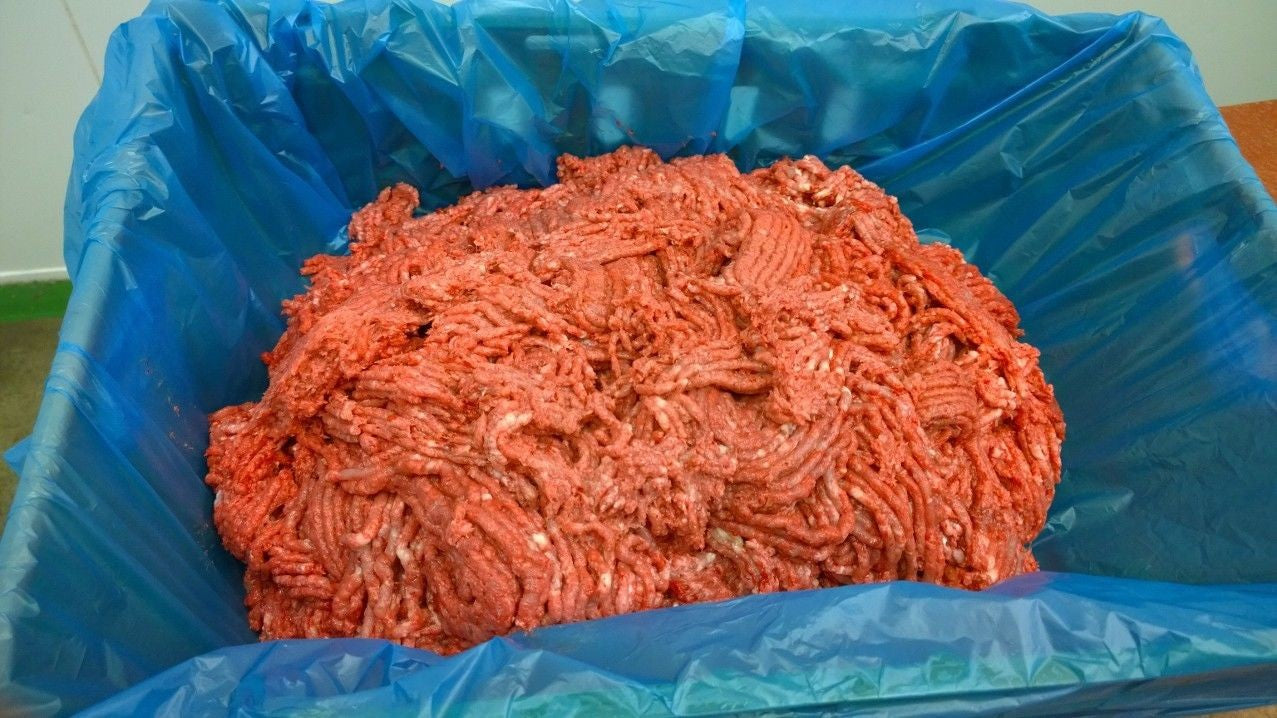 Frozen chicken mince dog food hotsell